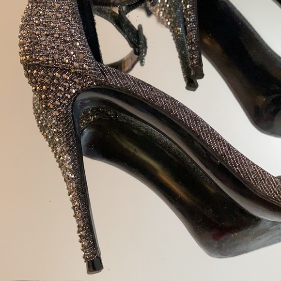 Steve Madden bedazzled heels. Great for the holidays. - Picture 4 of 5